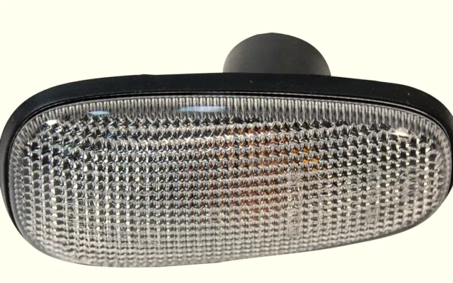 PSA 9120467 | Opel Astra G Çamurluk Sinyali Beyaz Orijinal | 1 Adet
