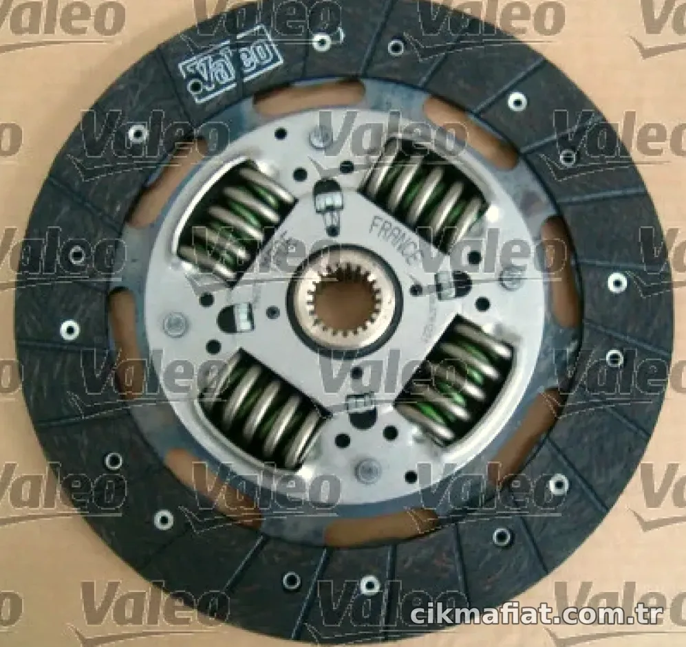 DEBRIYAJ SETI RULMANSIZ MASTER II TRAFIC MOVANO 2,0 / 2,5DCI 06> – Valeo – VALEO 826816″ loading=”lazy” /></figure>
<p class=